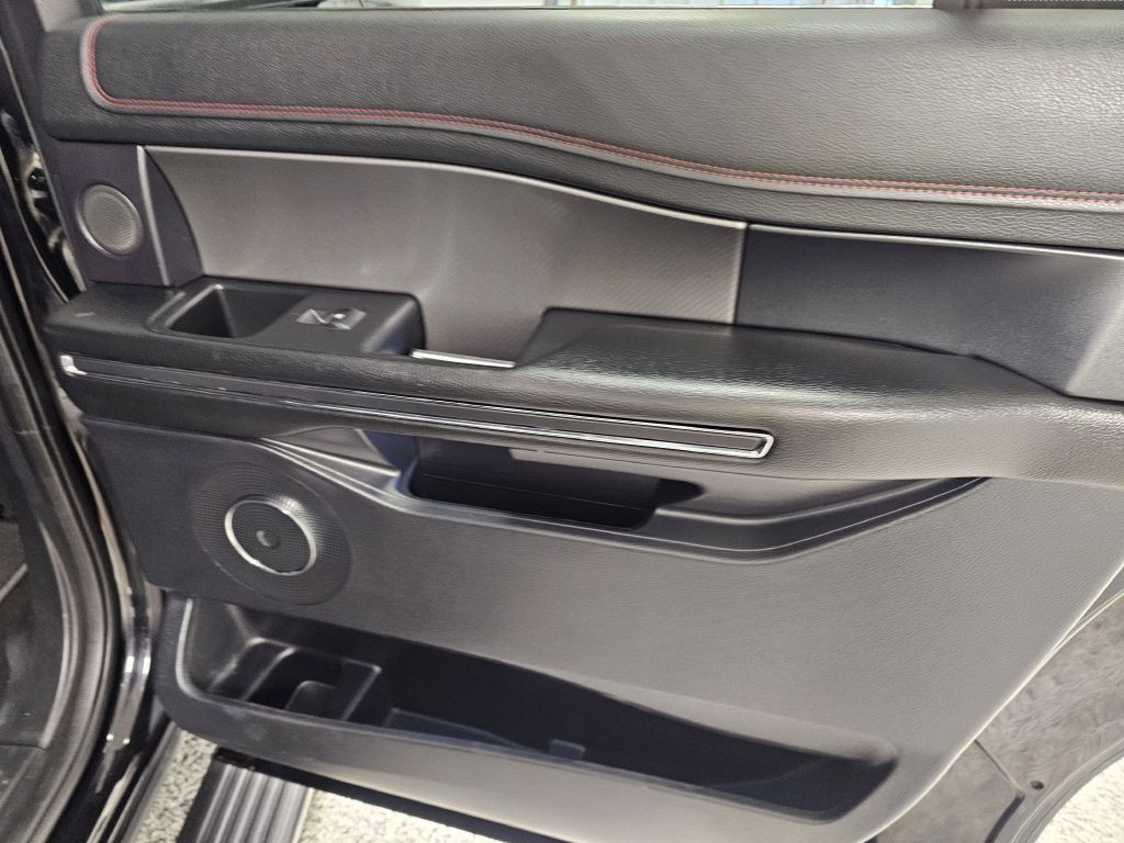 2021 Ford Expedition Image 16