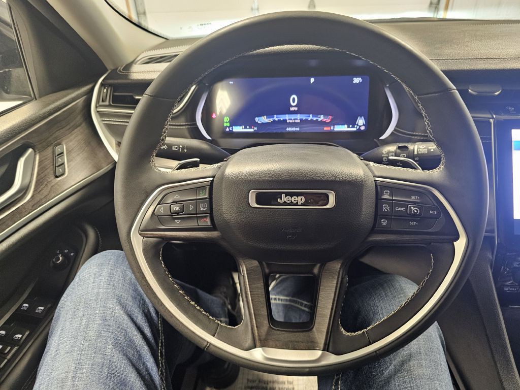 2023 Jeep Grand Cherokee Image 19