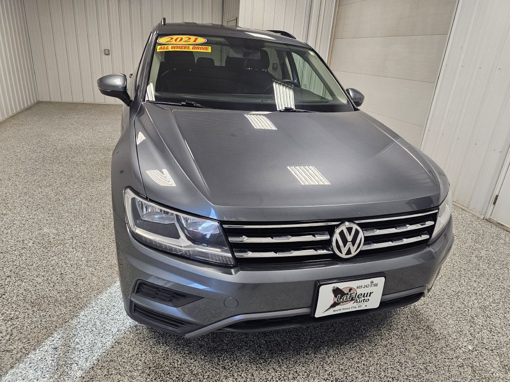 2021 Volkswagen Tiguan Image 3