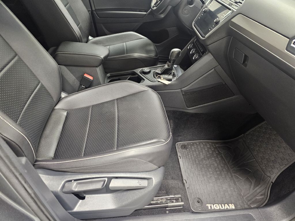 2021 Volkswagen Tiguan Image 16