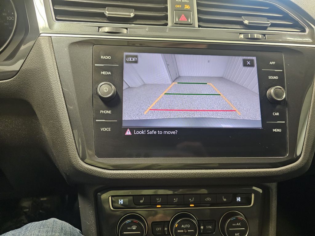 2021 Volkswagen Tiguan Image 22