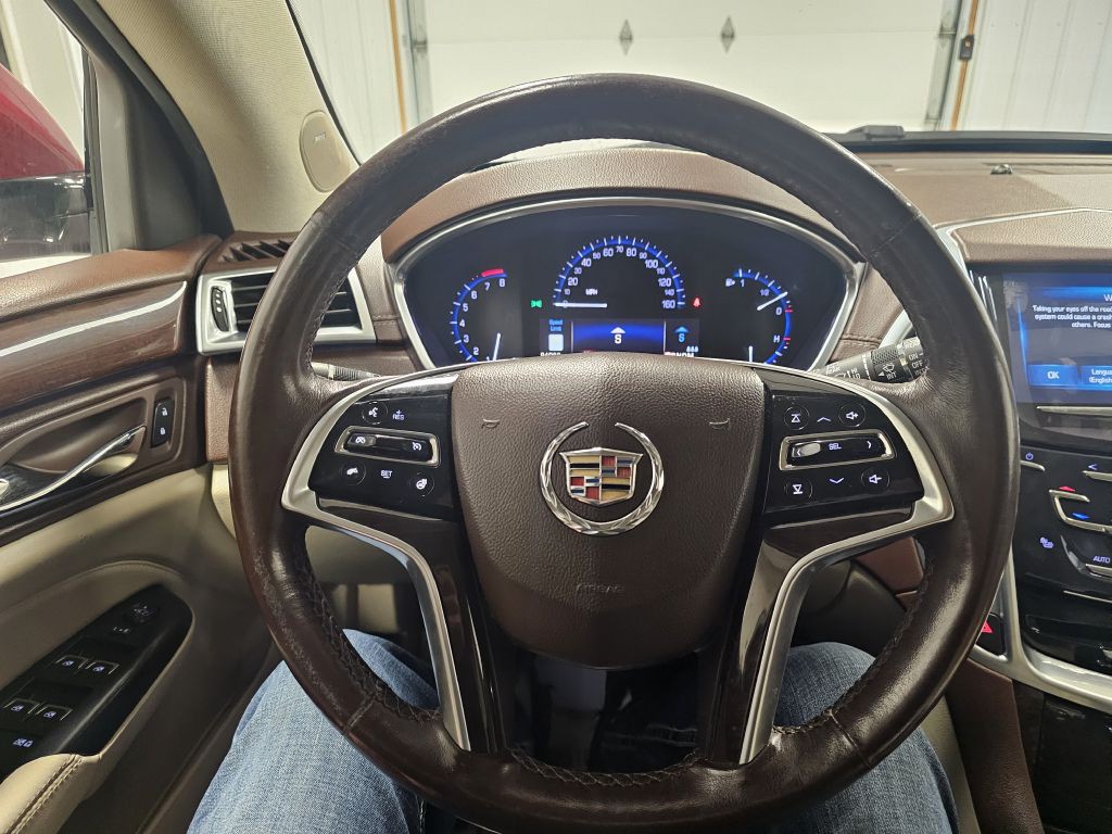 2015 Cadillac SRX Image 18