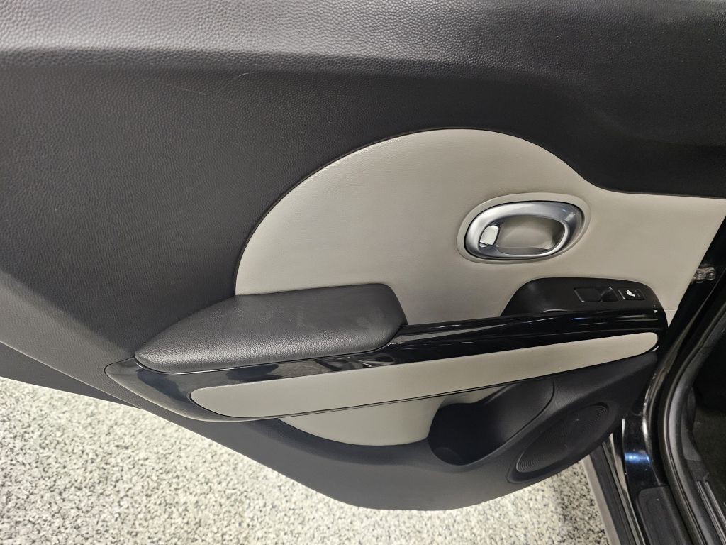 2014 Kia Soul Image 10
