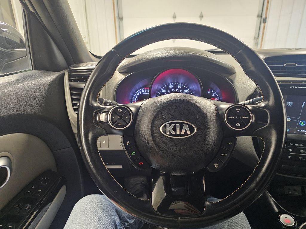 2014 Kia Soul Image 17