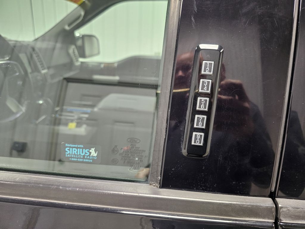 2016 Ford F-150 Image 9