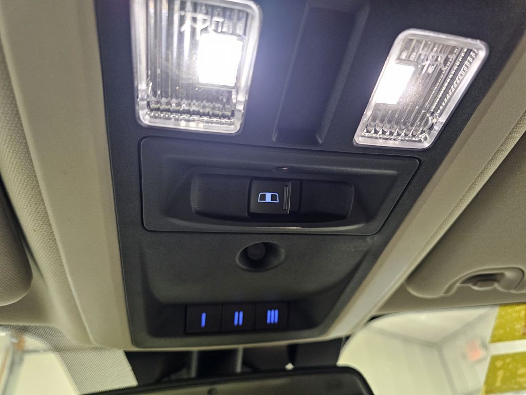 2017 RAM 1500 Image 19