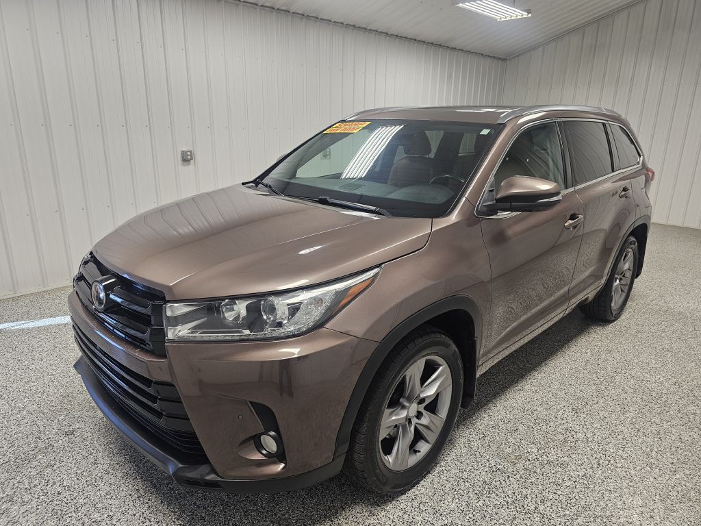 2018 Toyota Highlander Image 1