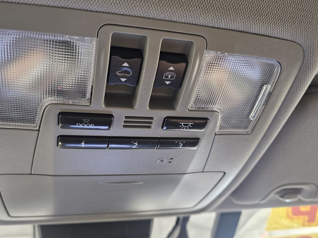 2018 Toyota Highlander Image 22