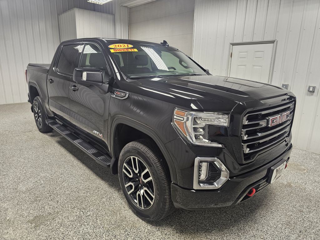 2021 GMC Sierra Image 2