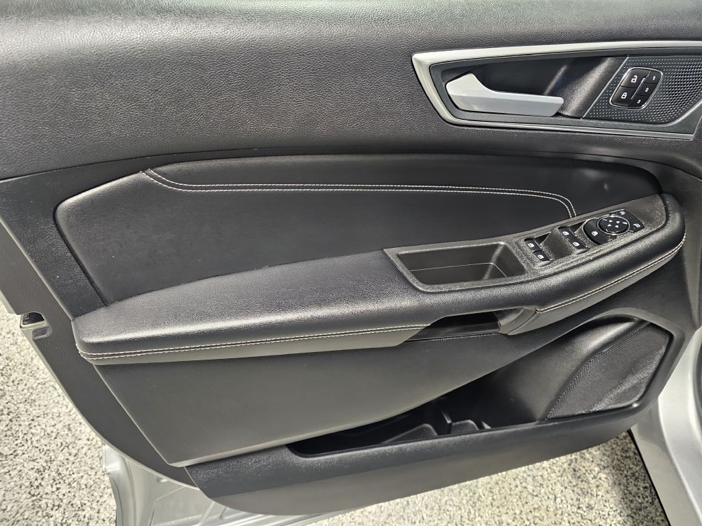 2024 Ford Edge Image 8