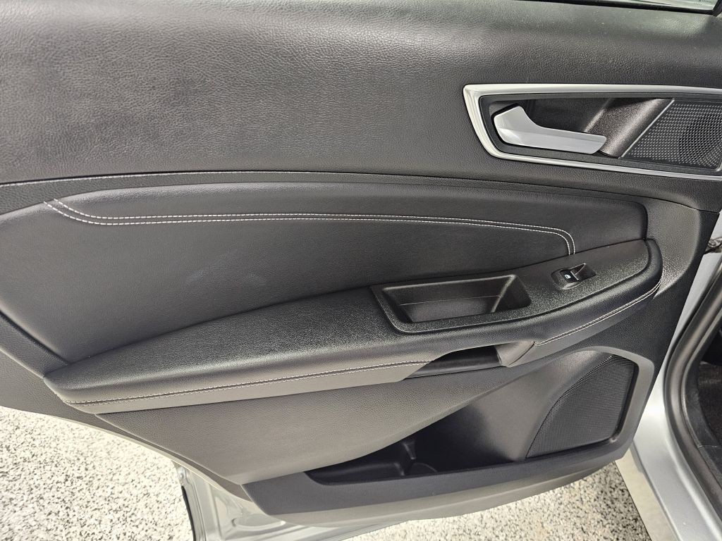 2024 Ford Edge Image 10