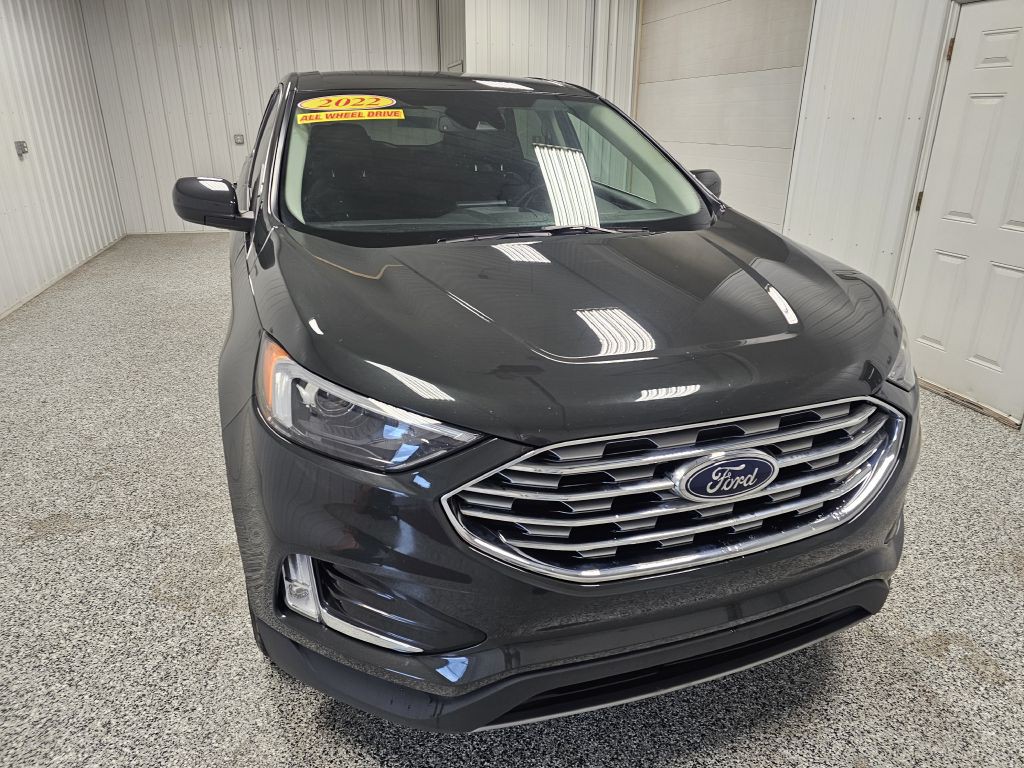 2022 Ford Edge Image 3