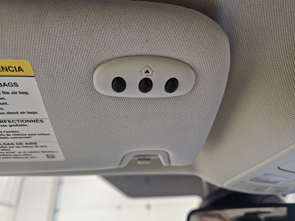 2022 Ford Edge Image 21