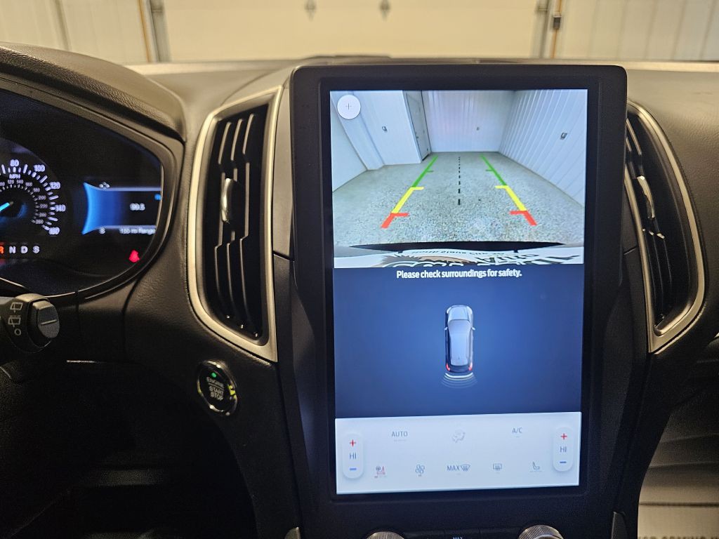 2022 Ford Edge Image 23