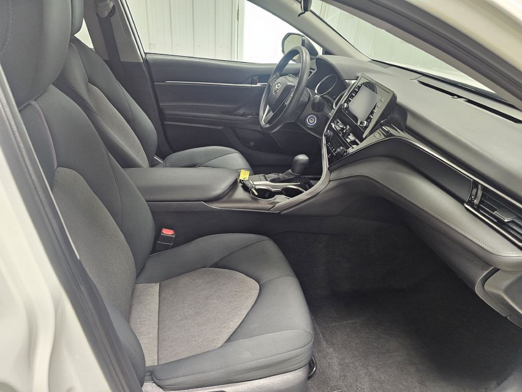2024 Toyota Camry Image 16