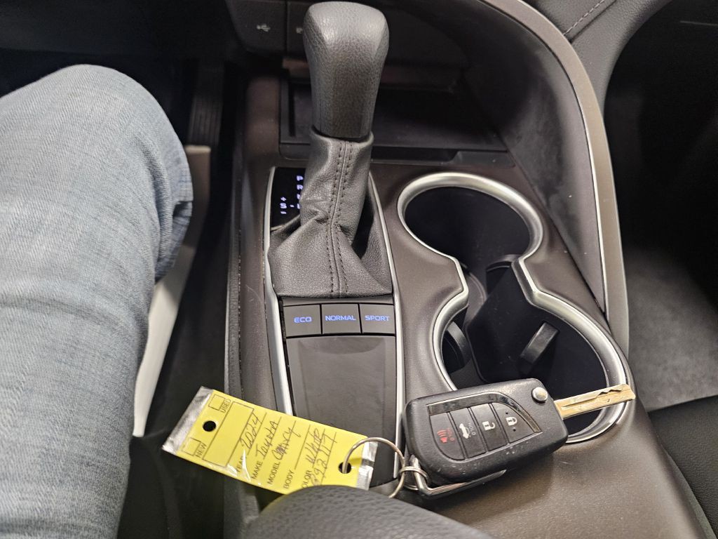 2024 Toyota Camry Image 20