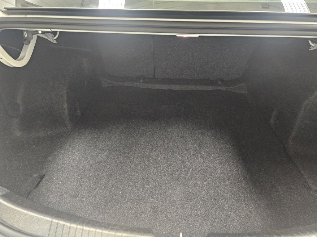 2023 Chevrolet Malibu Image 12