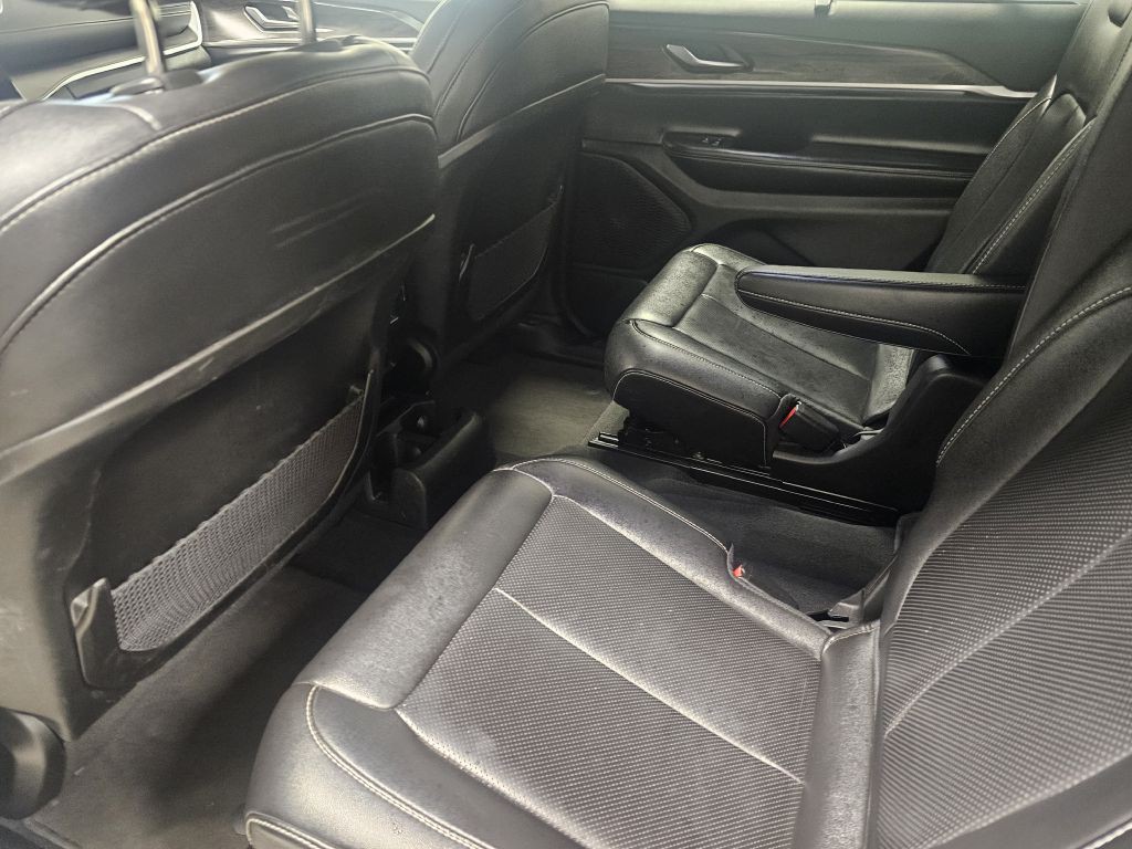 2024 Jeep Grand Cherokee Image 12