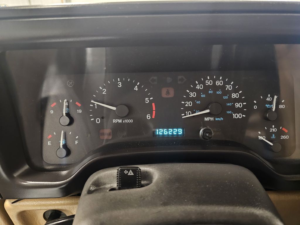 1999 Jeep Wrangler Image 16