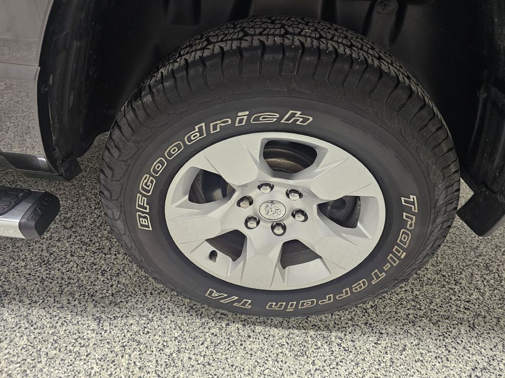 2019 RAM 1500 Image 12