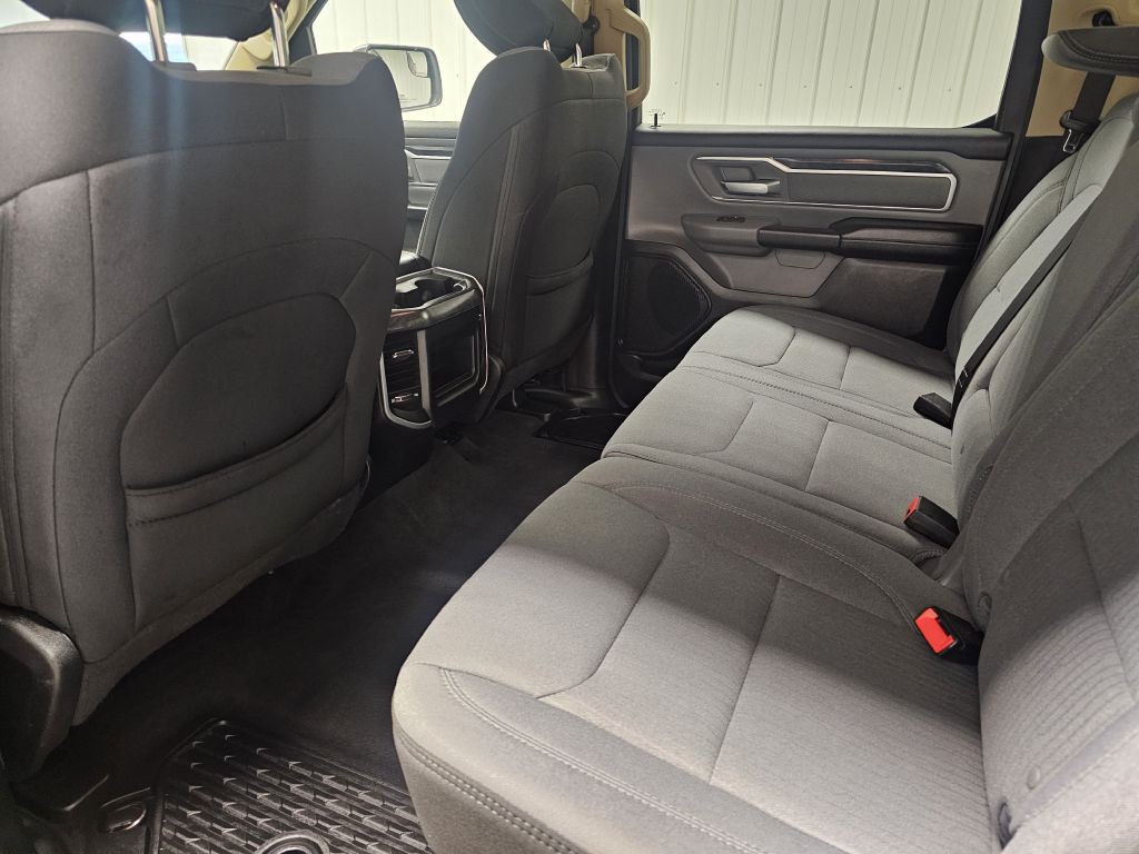 2019 RAM 1500 Image 16