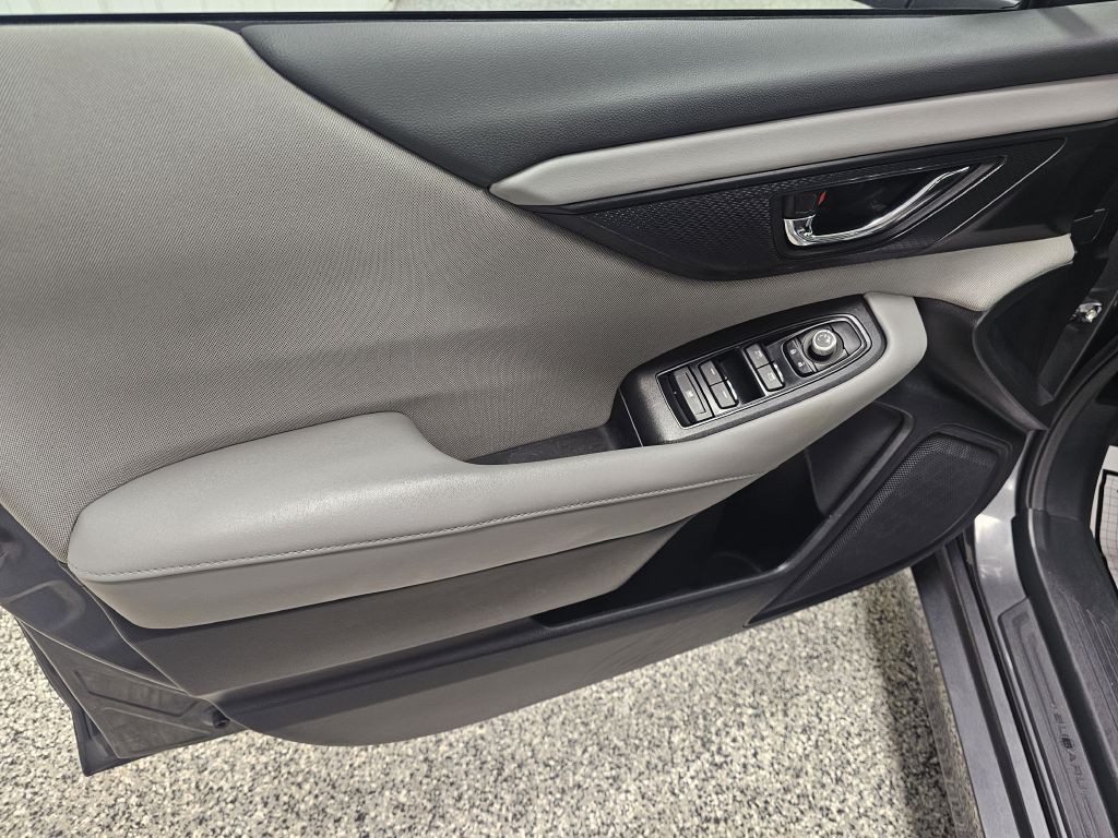 2023 Subaru Legacy Image 8