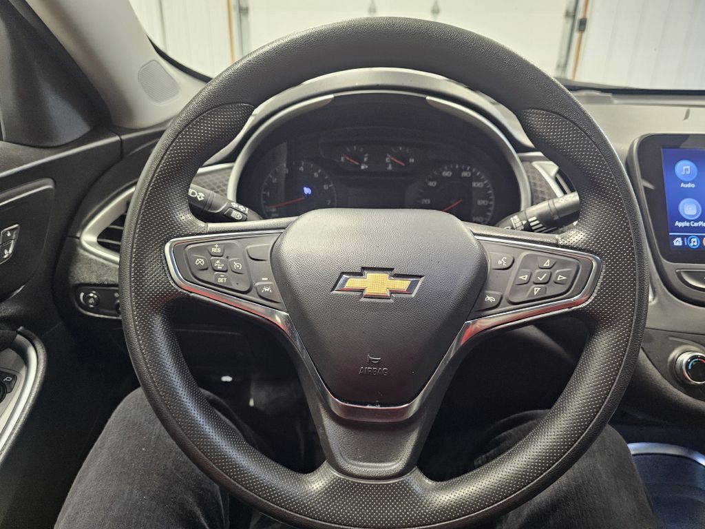 2024 Chevrolet Malibu Image 18