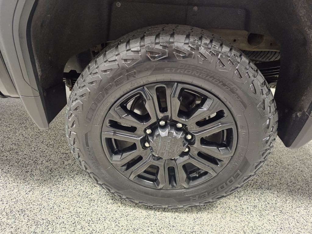 2021 GMC Sierra Image 8