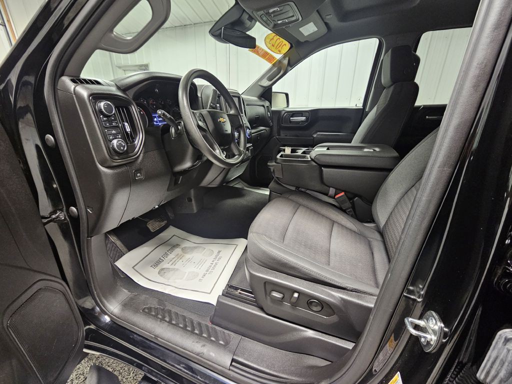 2023 Chevrolet Silverado 1500 Image 9
