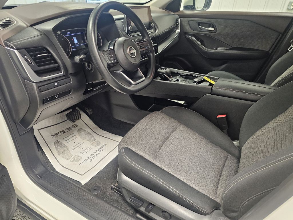 2023 Nissan Rogue Image 9