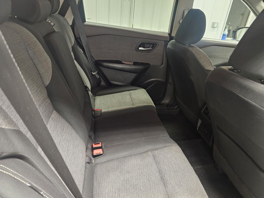 2023 Nissan Rogue Image 14