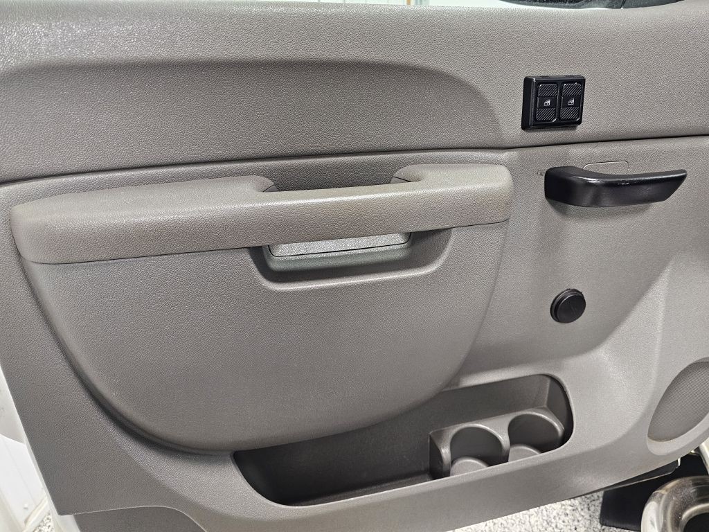 2012 Chevrolet Silverado 1500 Image 8