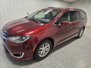 Image for 2020 Chrysler Pacifica Touring L ID: 7202795