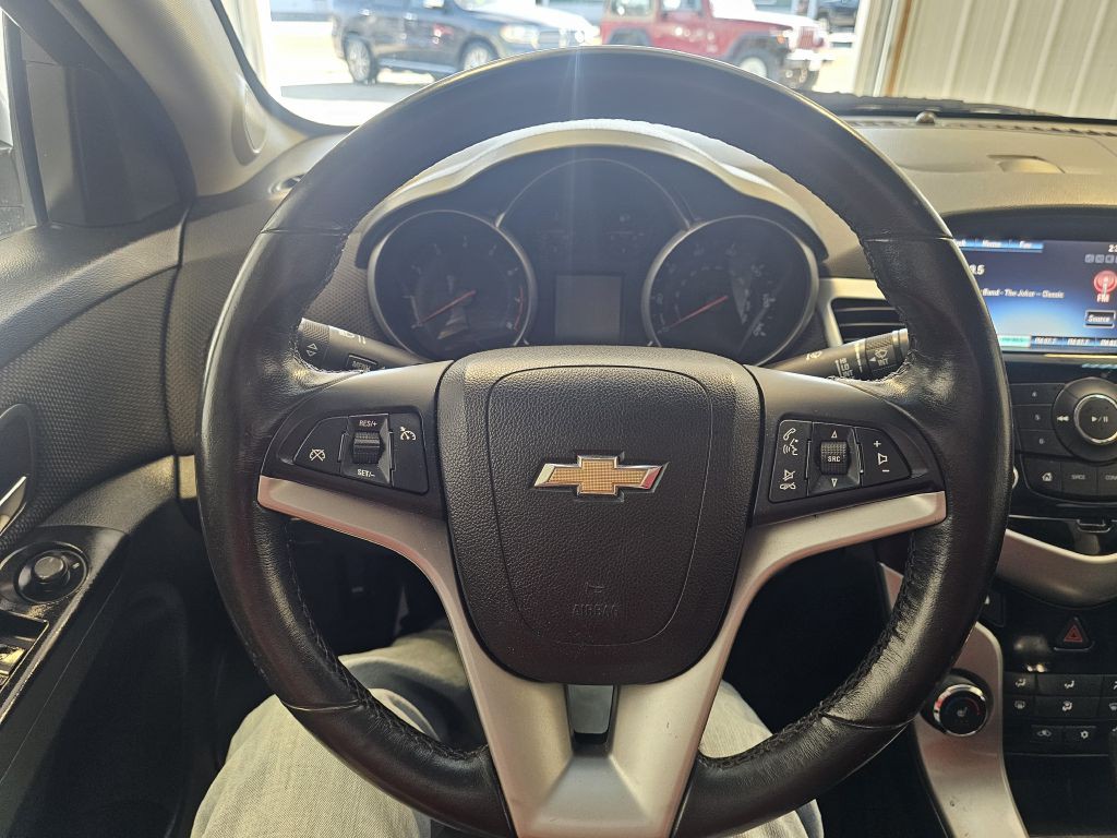 2014 Chevrolet Cruze Image 17