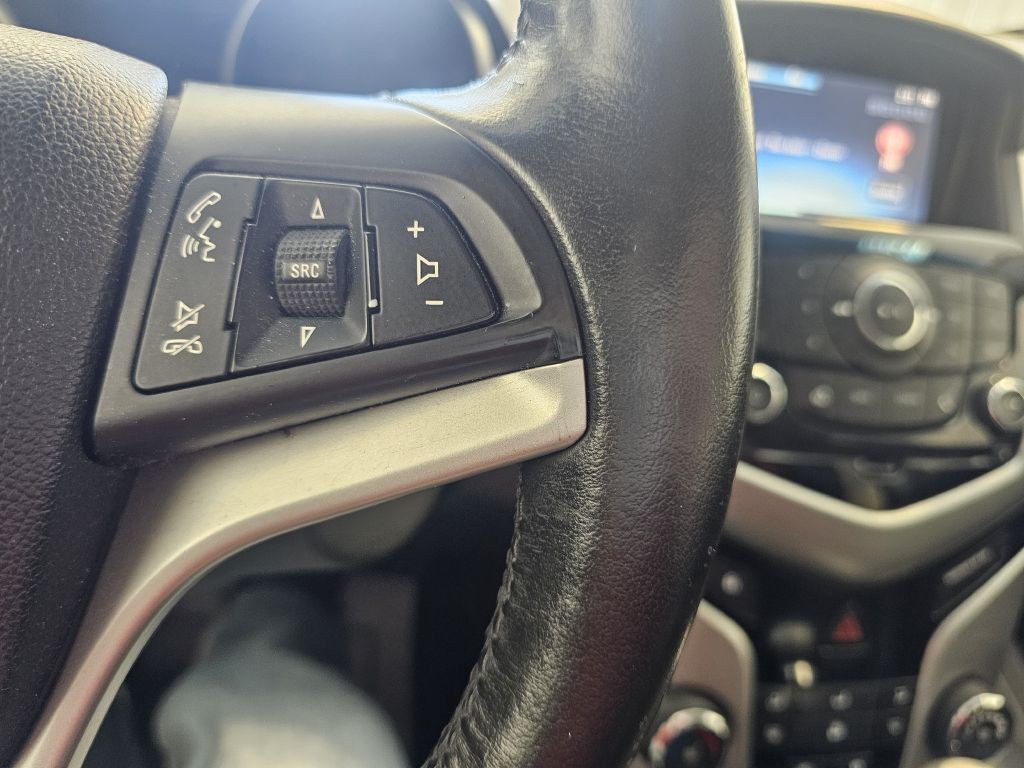 2014 Chevrolet Cruze Image 19