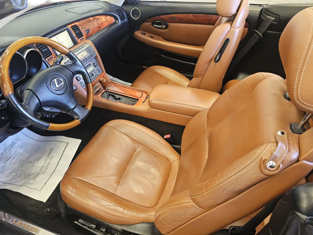 2003 Lexus SC Image 16