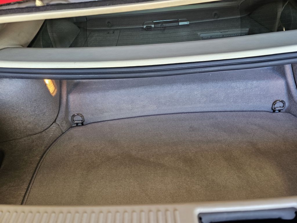 2003 Lexus SC Image 18