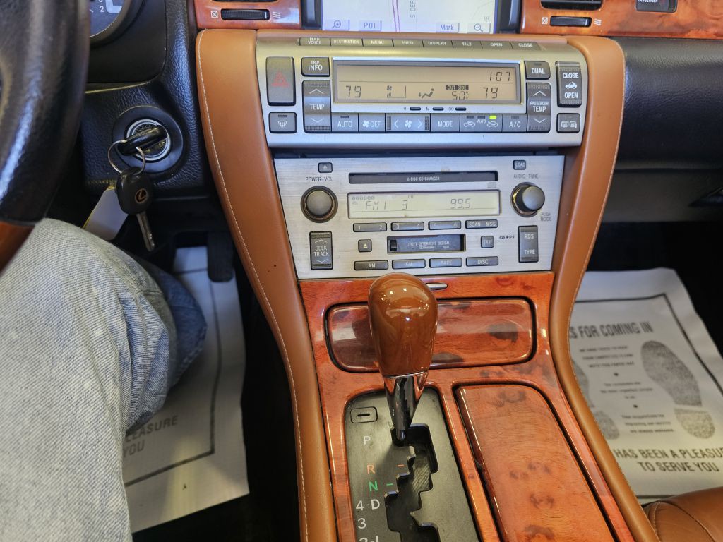 2003 Lexus SC Image 23