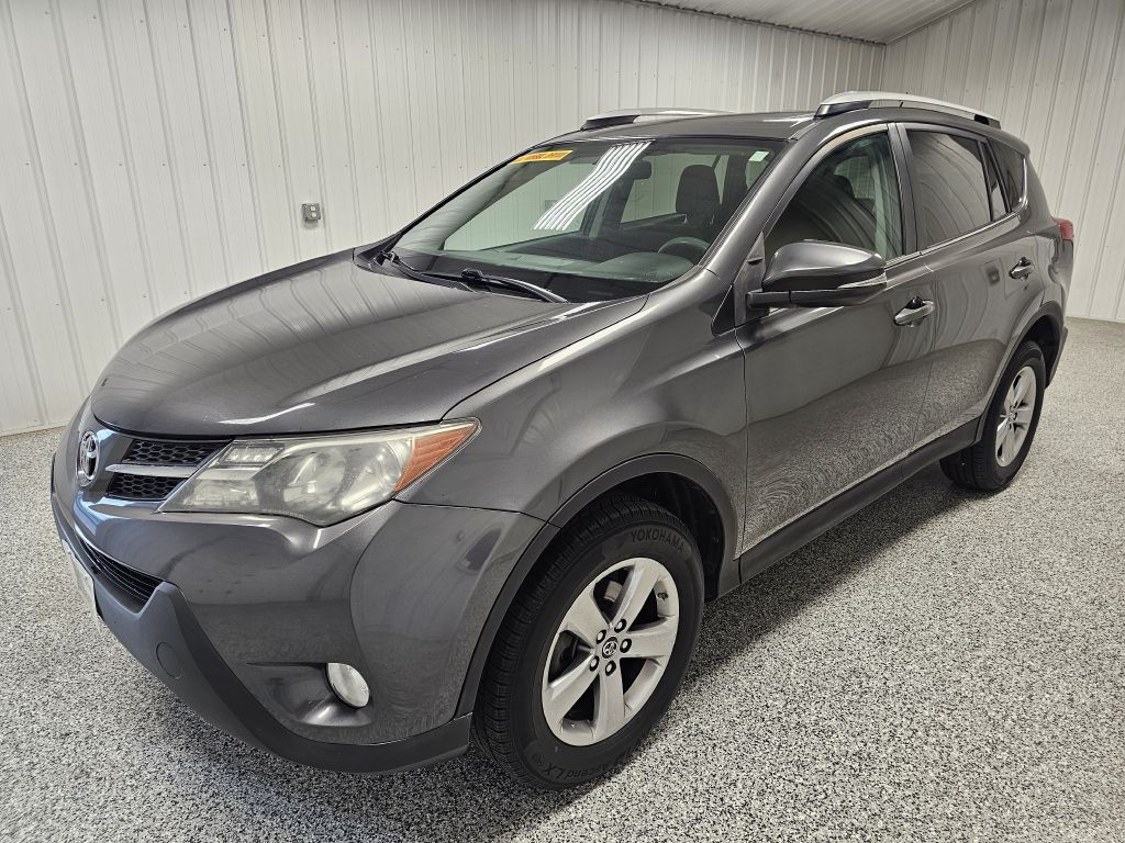 2015 Toyota Rav4 Image 1