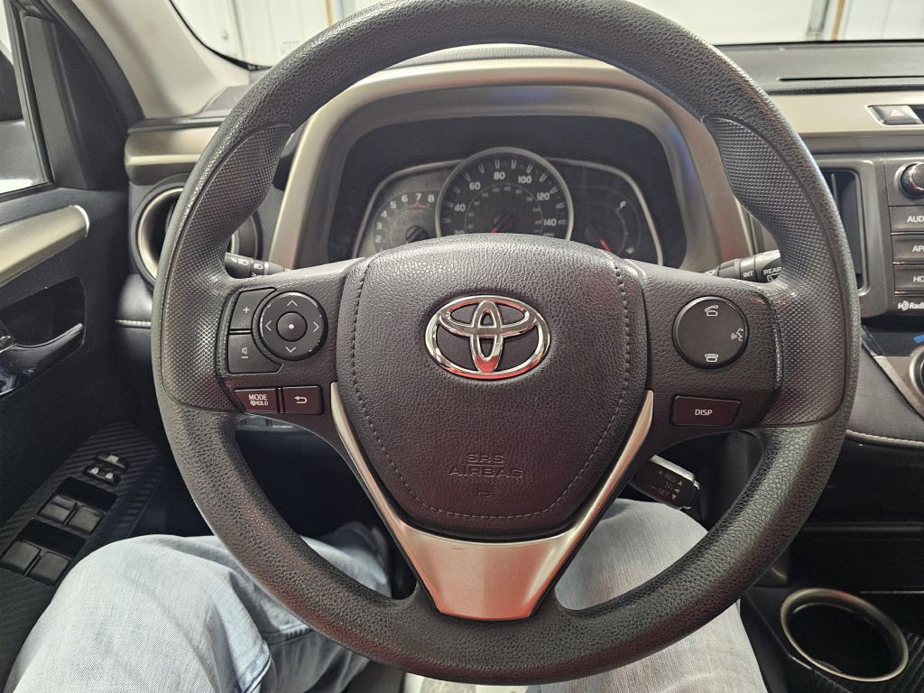 2015 Toyota Rav4 Image 18