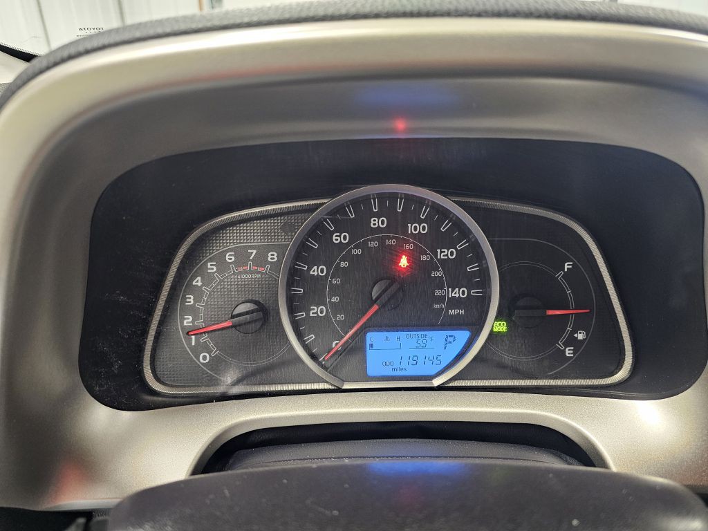 2015 Toyota Rav4 Image 25