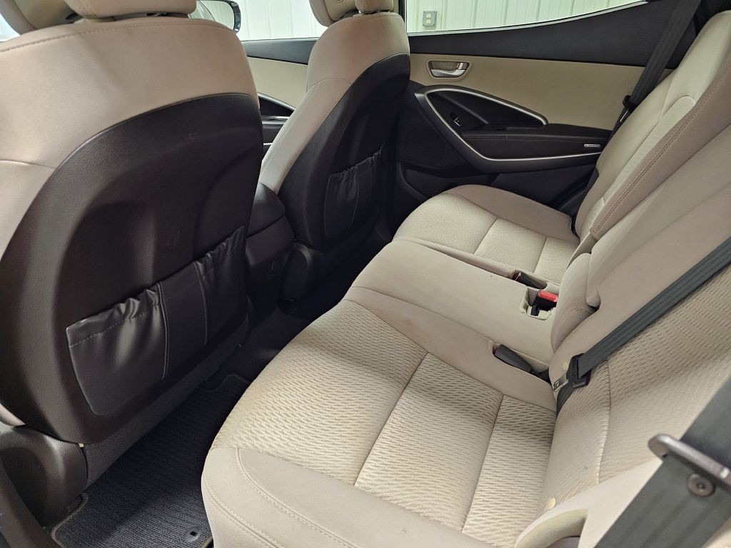 2016 Hyundai Santa Fe Sport Image 11