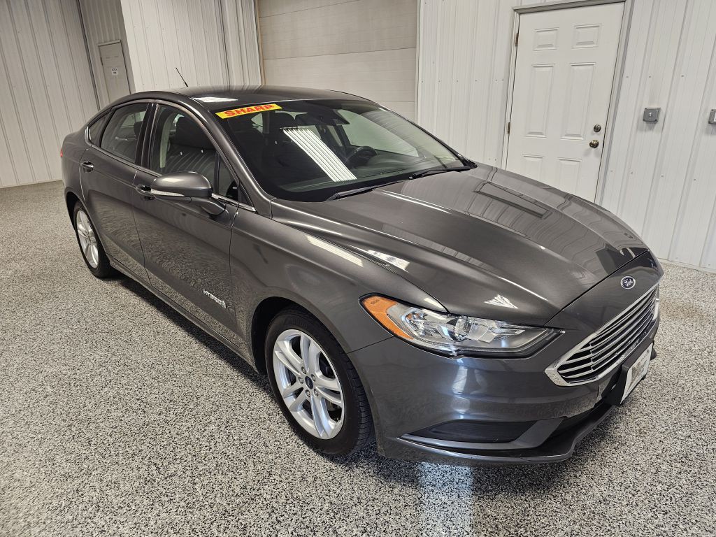 2018 Ford Fusion Image 2