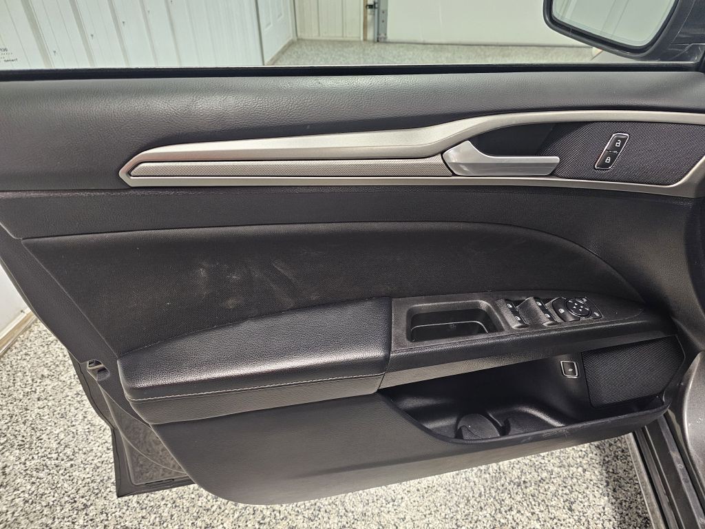 2018 Ford Fusion Image 9