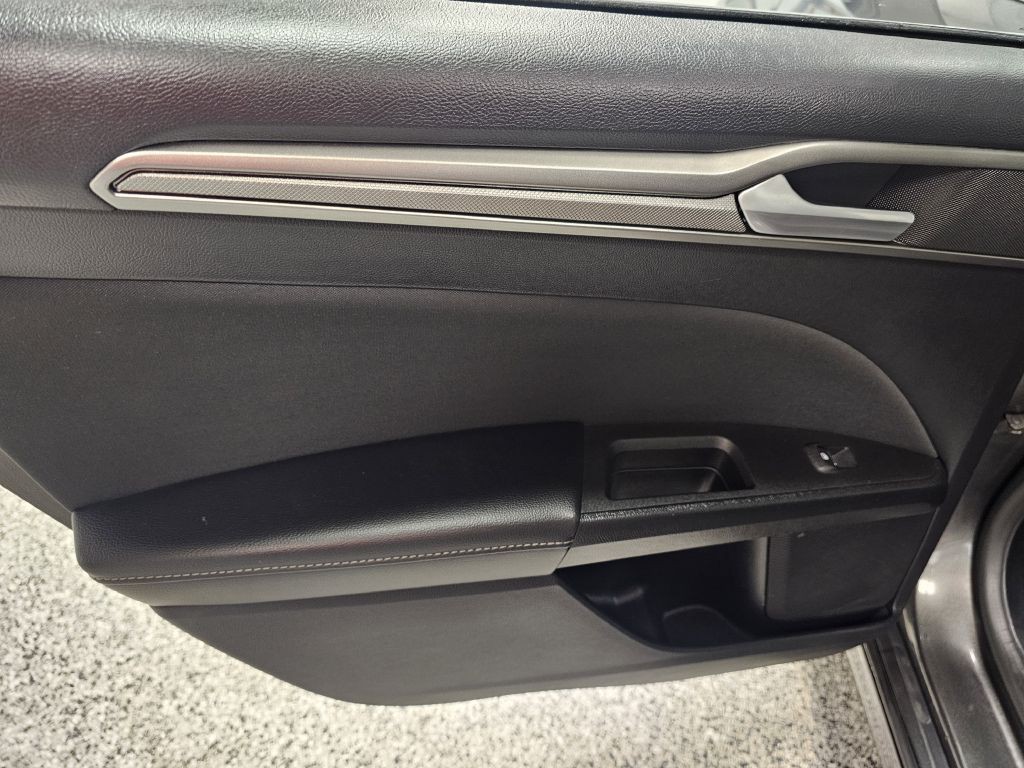 2018 Ford Fusion Image 10