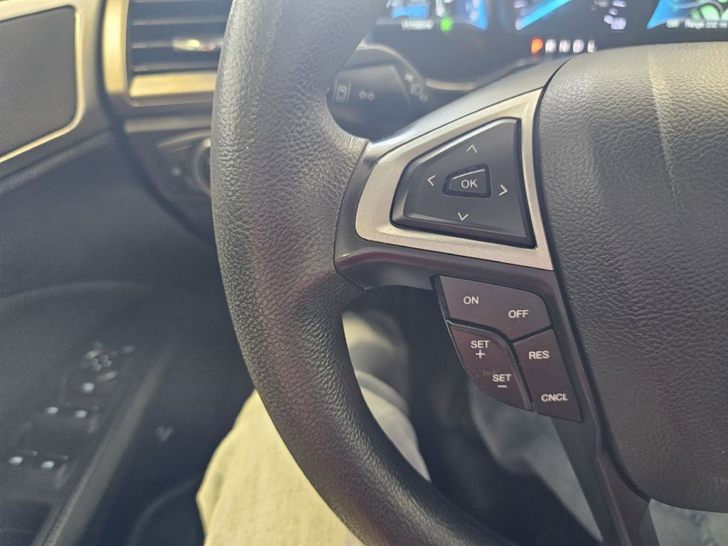 2018 Ford Fusion Image 19