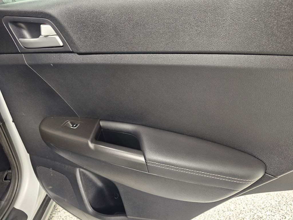 2020 Kia Sportage Image 13