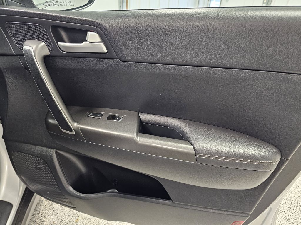2020 Kia Sportage Image 15