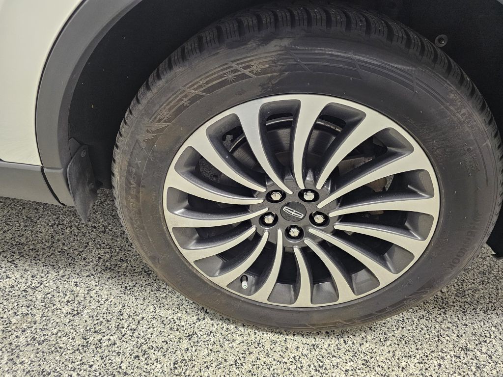 2020 Lincoln Aviator Image 8