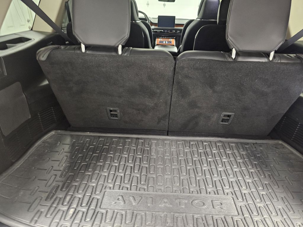 2020 Lincoln Aviator Image 16